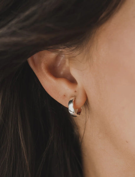 SEYCHELLE HOOPS- SILVER