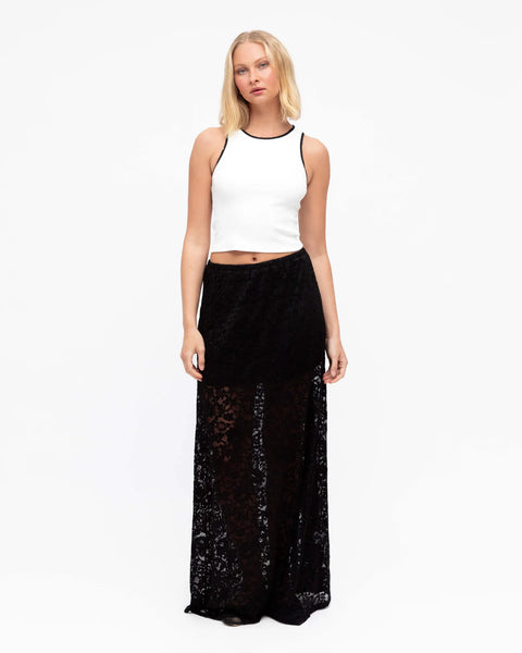 BLACK LACE SKIRT