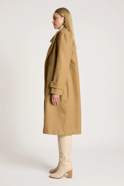 SABLE COAT - MOCHA