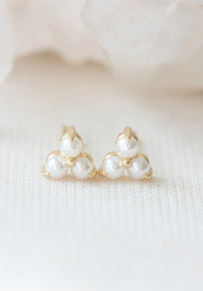 BIRTHSTONE STUDS- June/Pearl