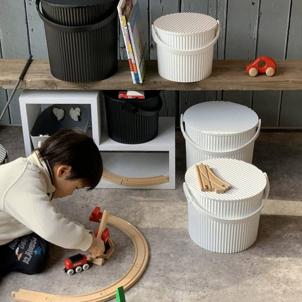 Hachiman Super Bucket - White  (8 Ltr)
