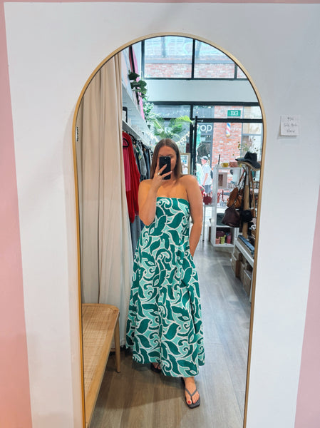 Santos Convertible Tank Maxi - Amazon