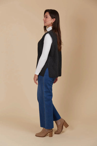 MIRU KNIT VEST- ASH