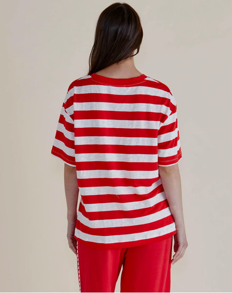 RED STRIPE TEE