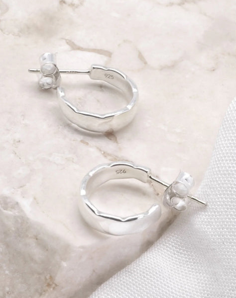 SEYCHELLE HOOPS- SILVER