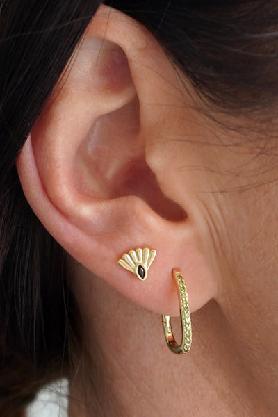 Fantail Studs Brown - Gold